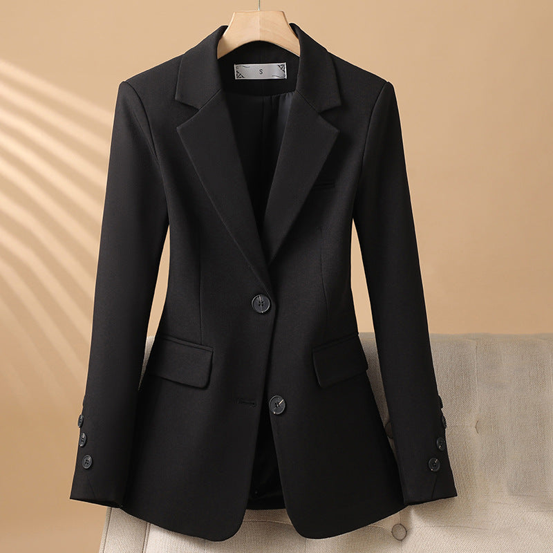 ELEGANZA | Tailored blazer with button details